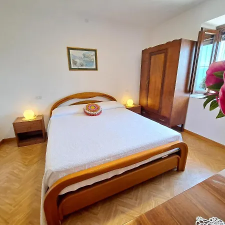 Immobillario - Casa Girasole Daire *