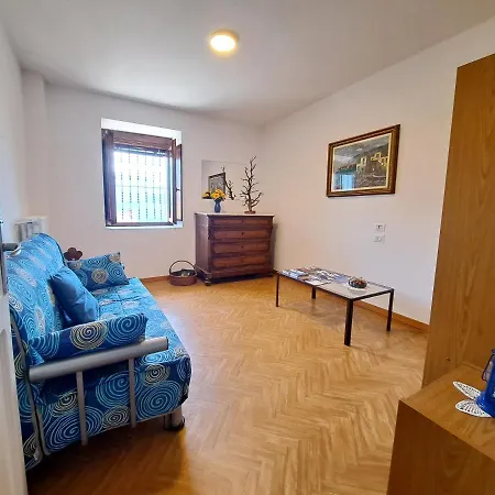 Immobillario - Casa Girasole *
